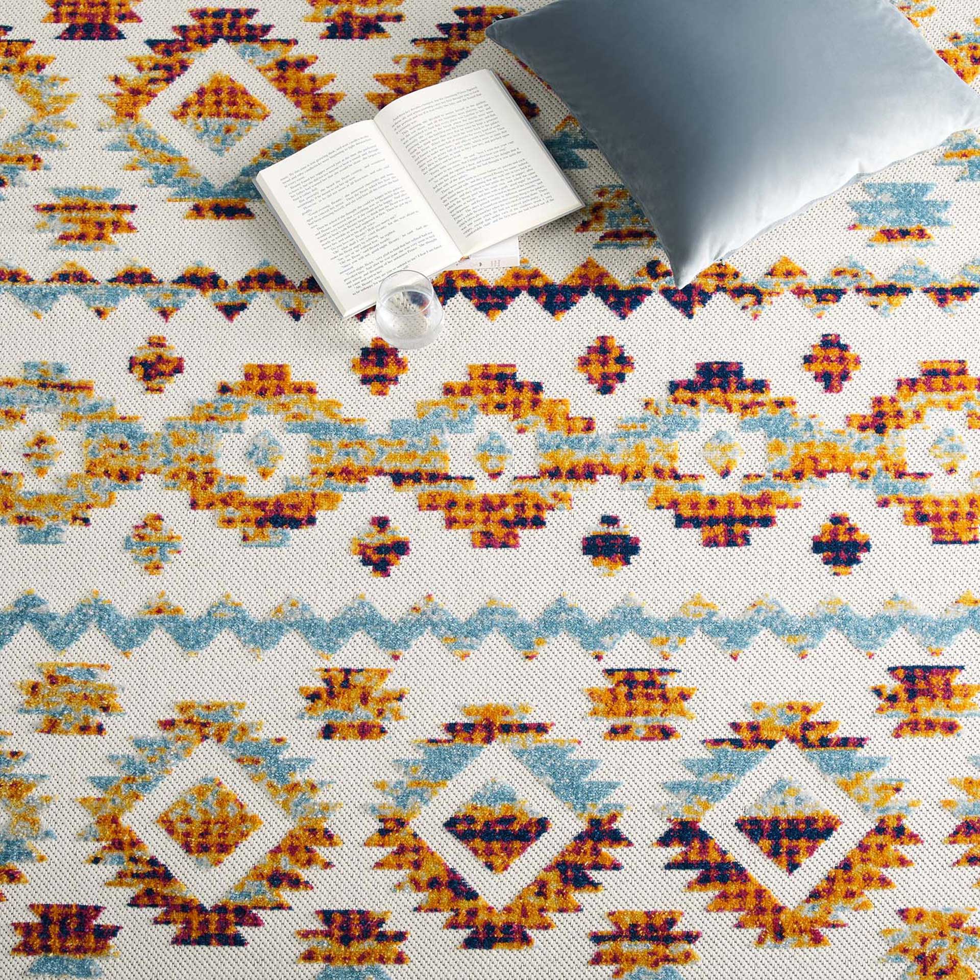Redcliff Diamond Trellis Area Rug Multicolored - Image 7