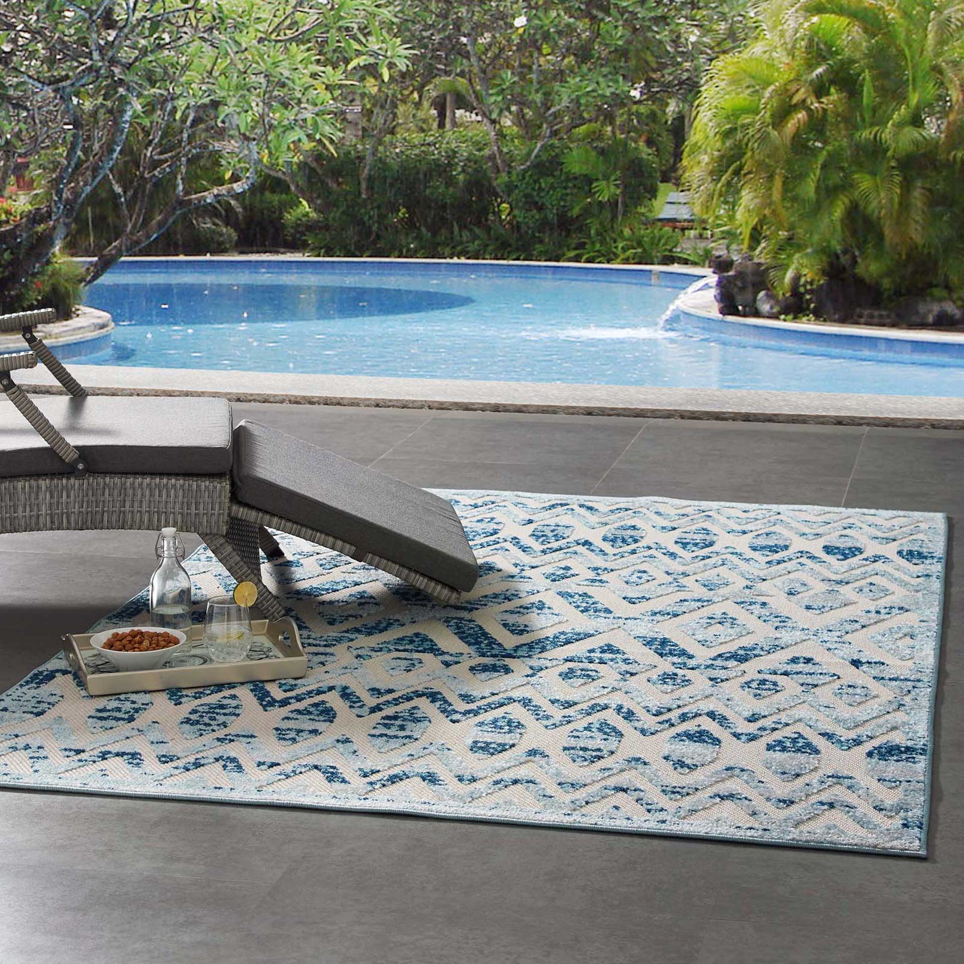 Redcliff Distressed Area Rug Ivory/Blue - Image 9