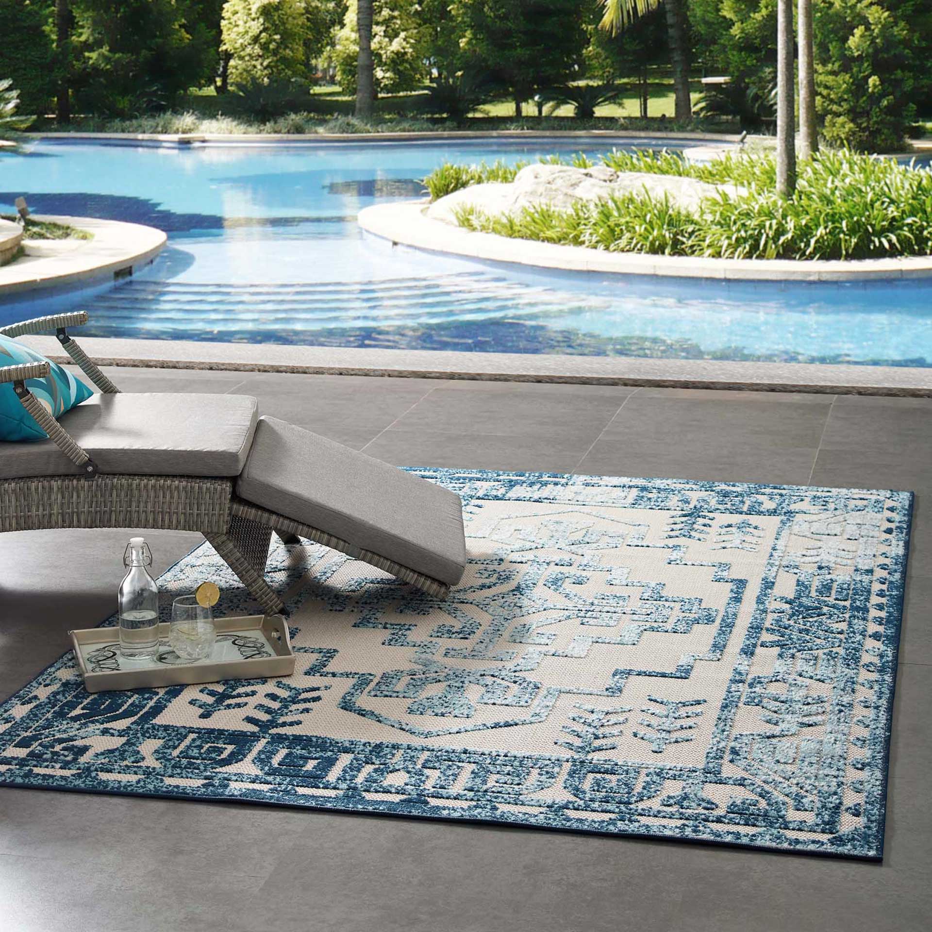 Redcliff Southwestern Area Rug Ivory/Blue - Image 10