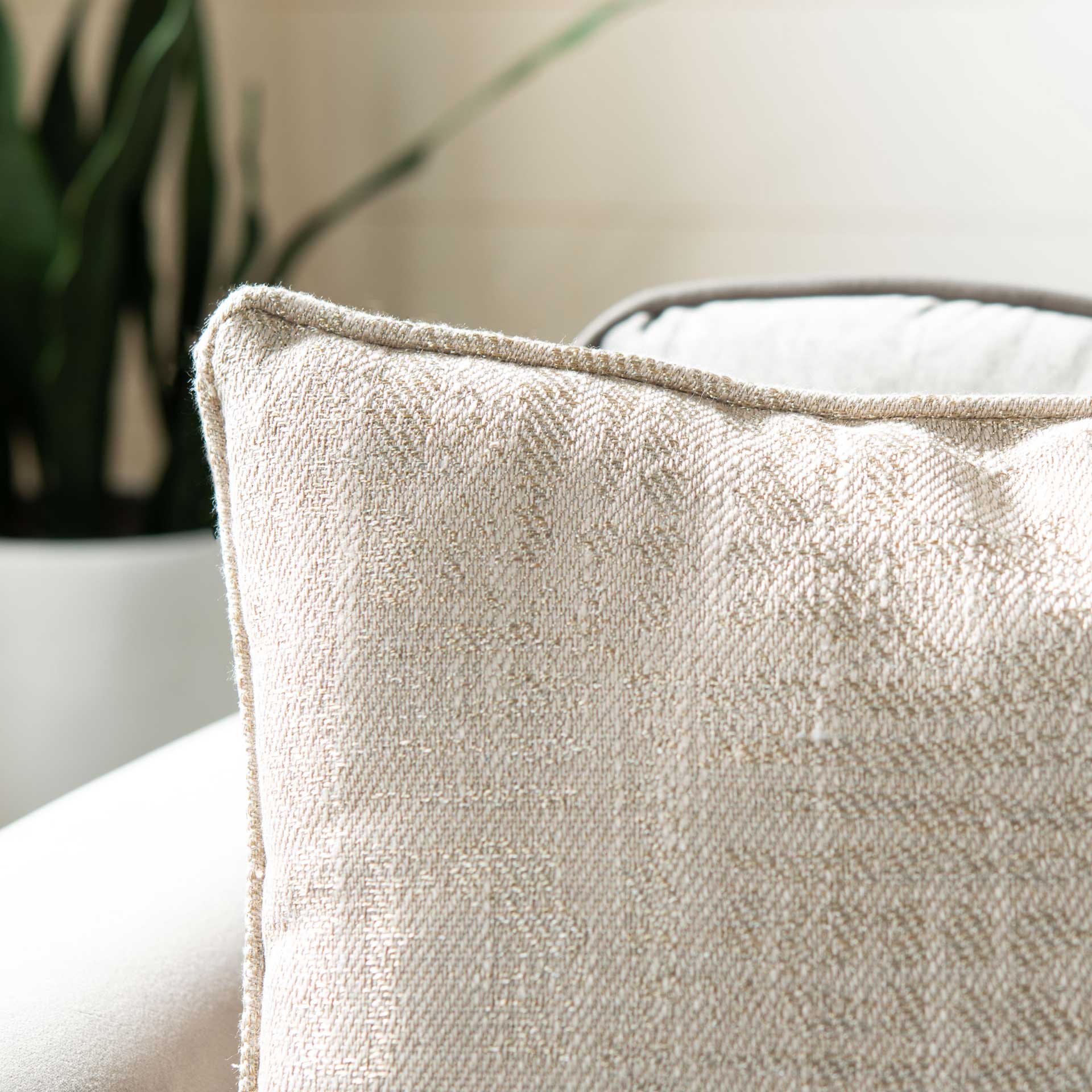 Rodrigo Pillow Cloud Cream - Image 2
