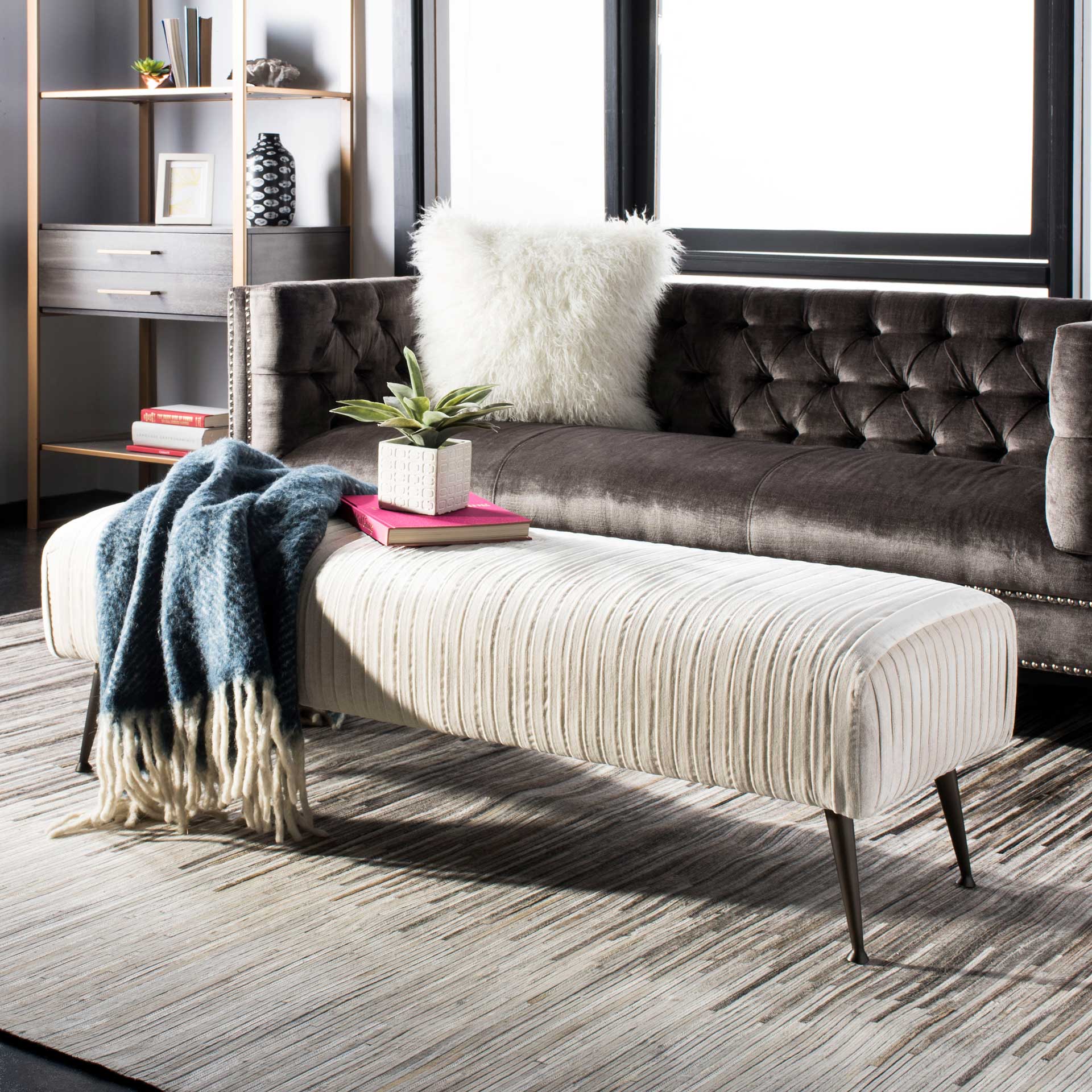 Sanguine Velvet Bench Antique Bronze/Bella White - Image 7