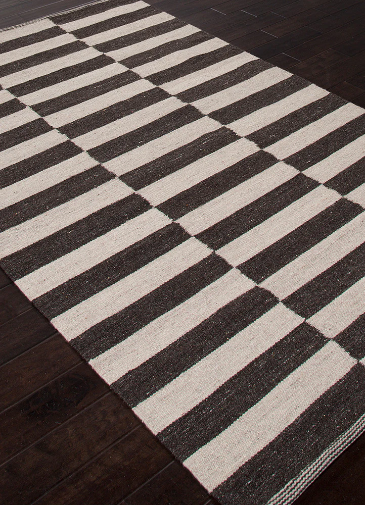 Scandinavia Demi Antique White/Deep Charcoal Area Rug - Image 2