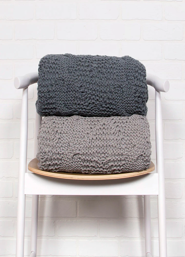 Serin Goblin Blue Throw - Image 2