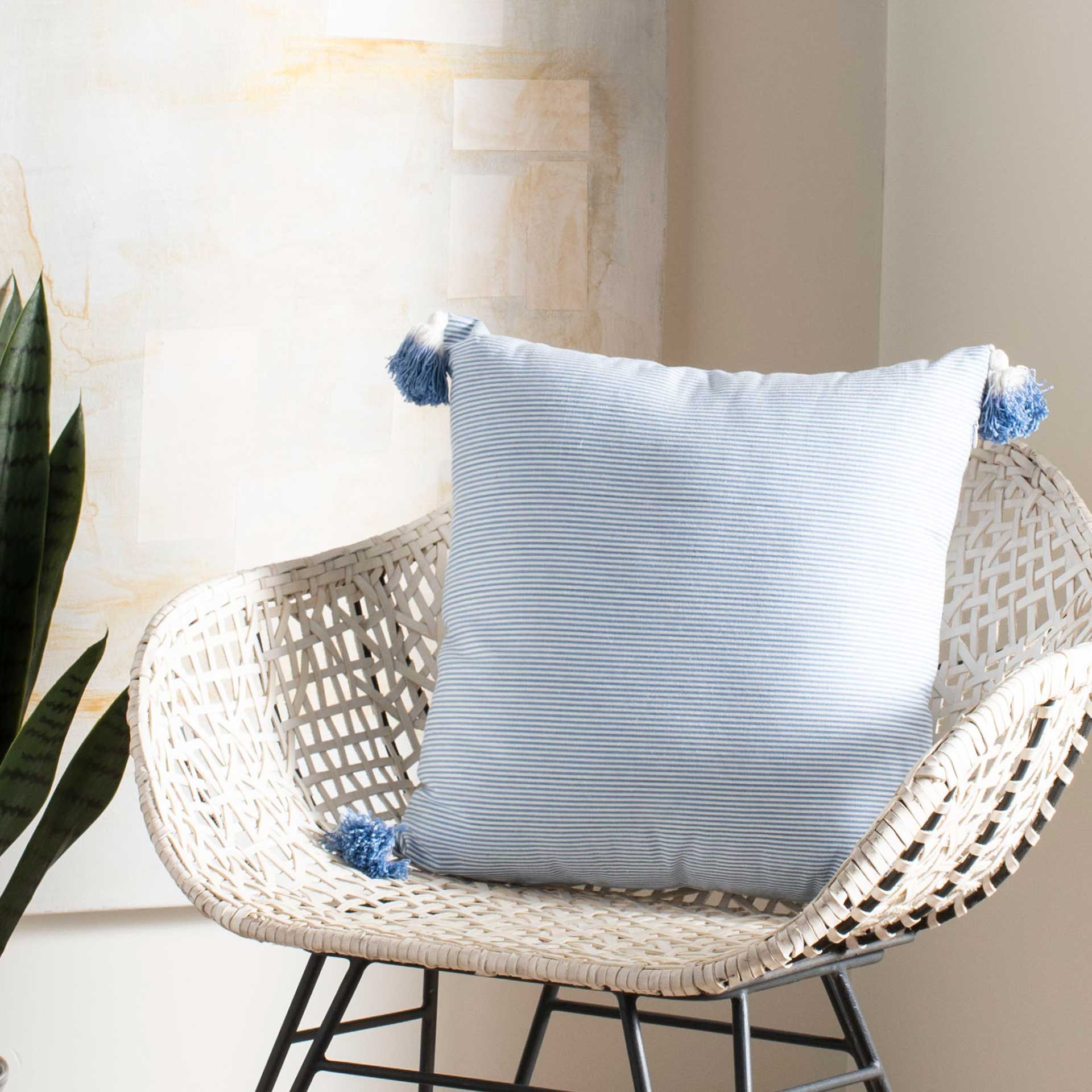 Simeon Pillow Blue/White - Image 3