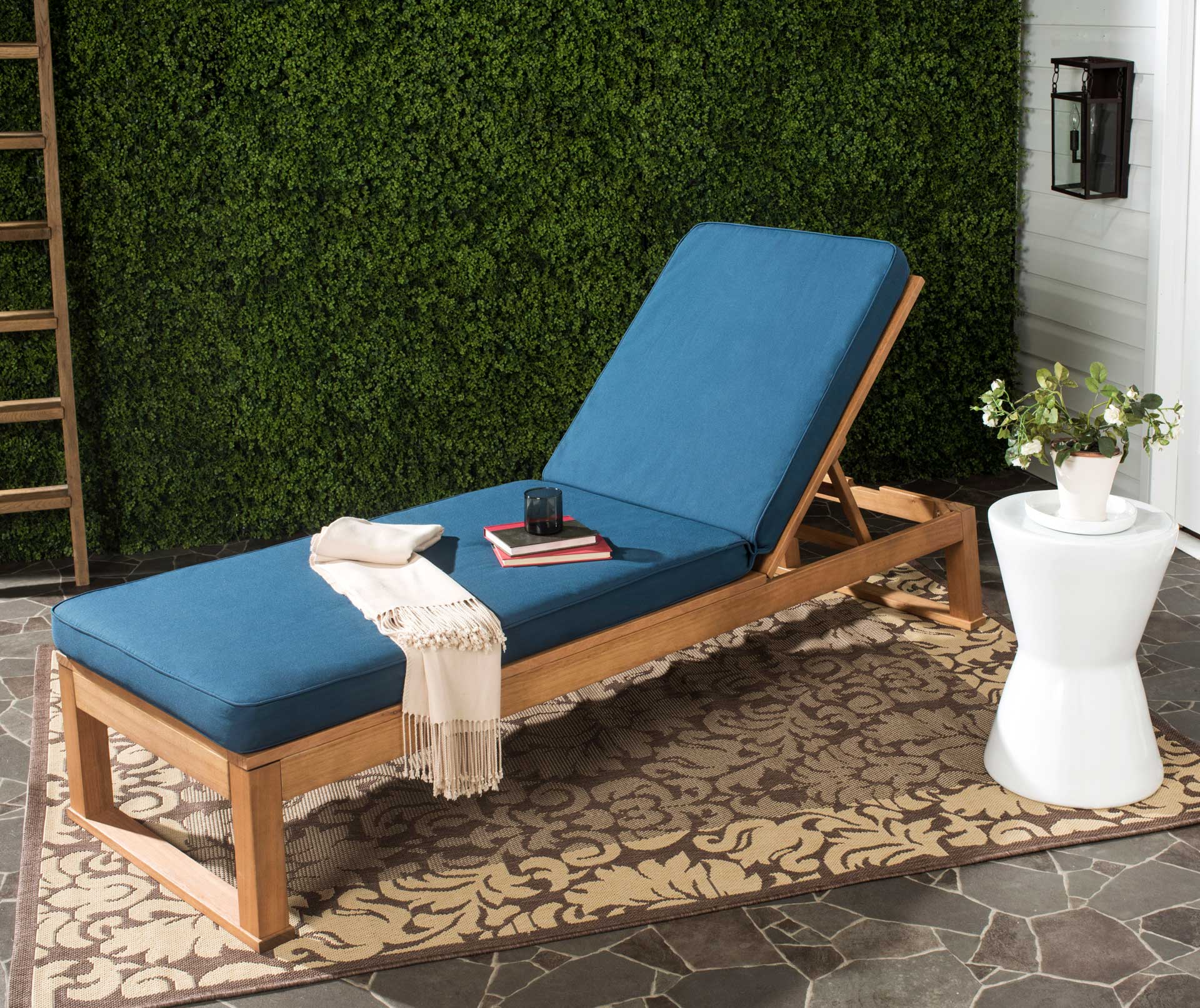 Solstice Sunlounger Teak Brown/Navy - Image 4