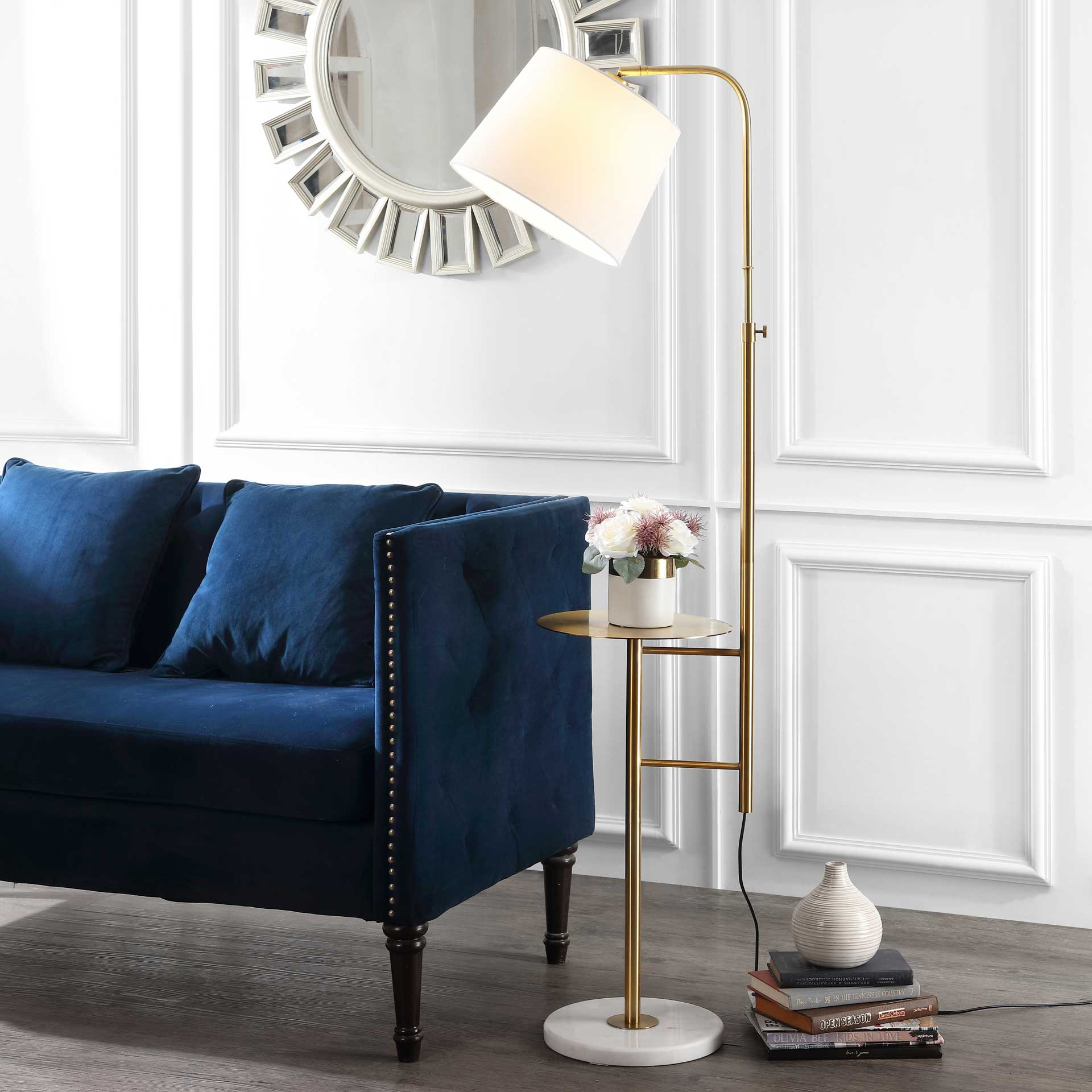 Sonam Floor Lamp Brass Gold - Image 4
