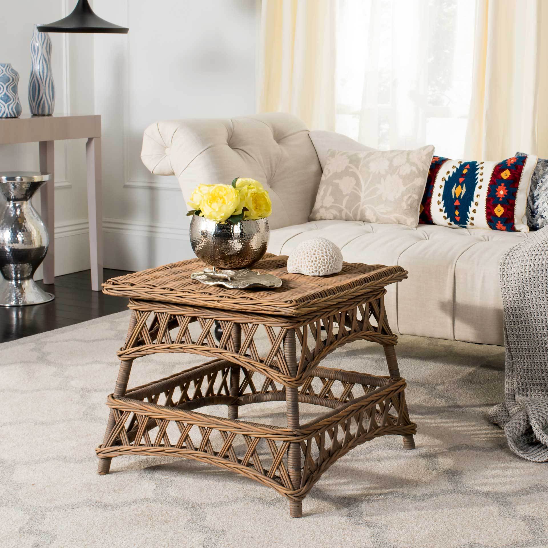 Soren Wicker Accent Table - Image 6