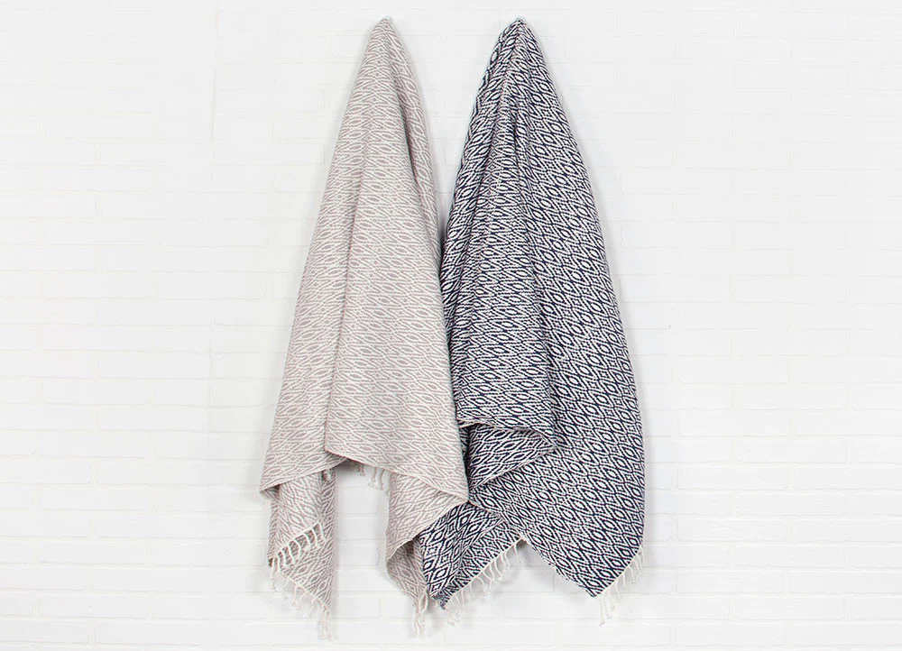 Spirit Opal Gray/Cloud Dancer Throw - Image 3