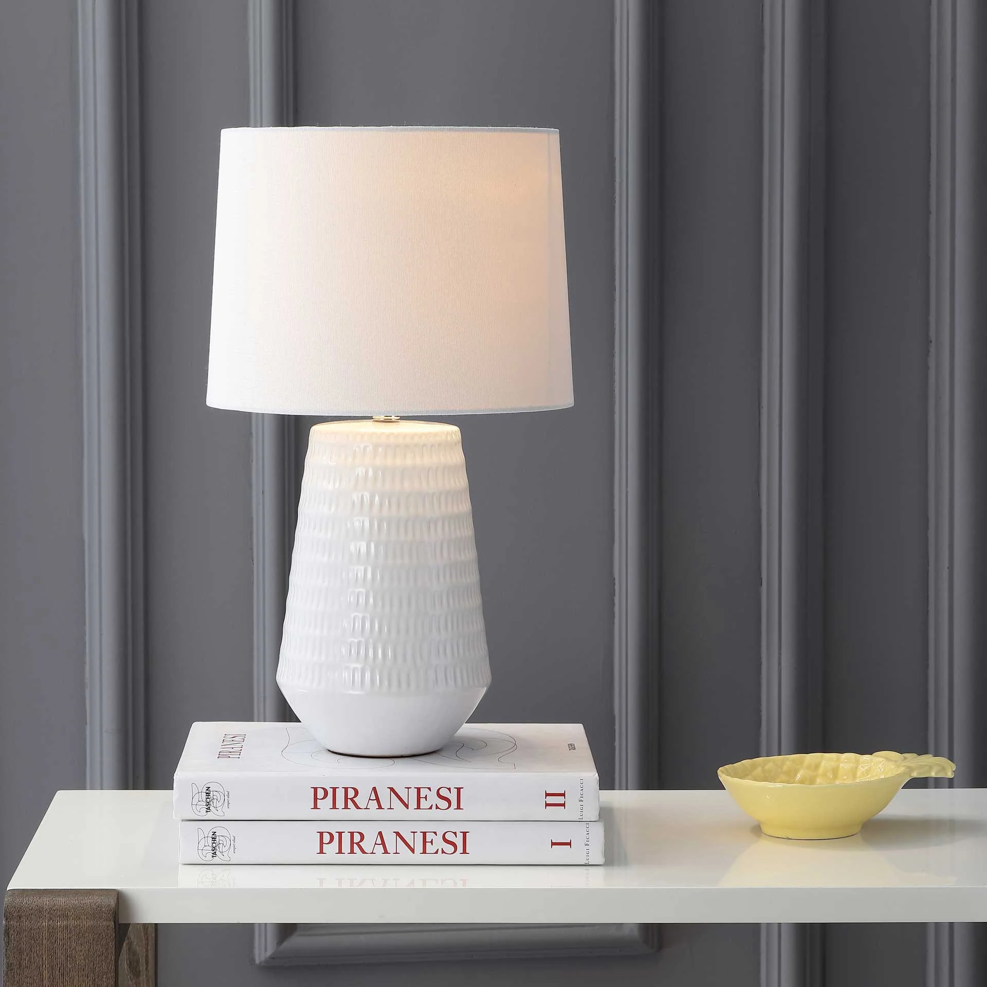 Steer Table Lamp White - Image 4
