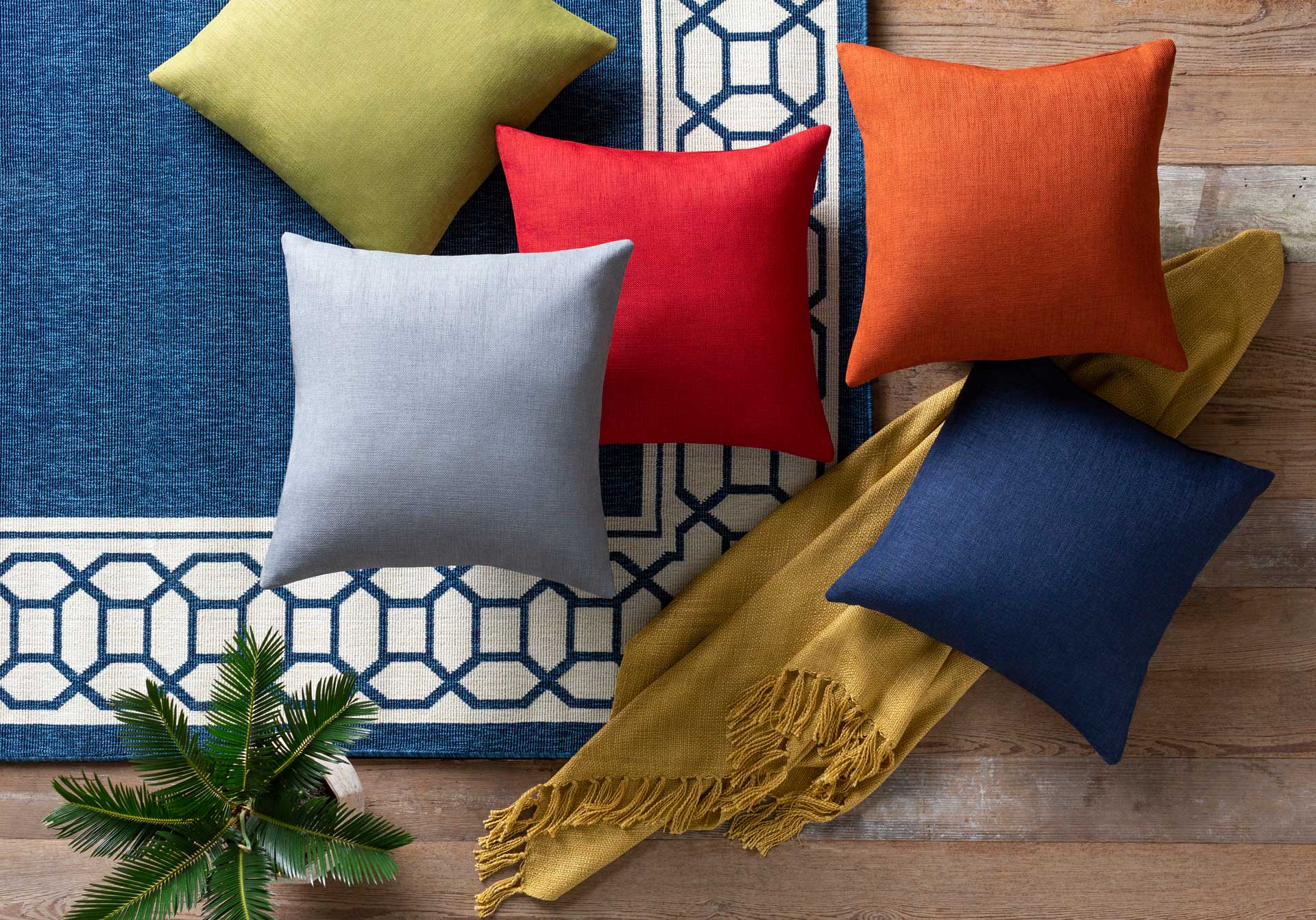 Stunning Solid Cover Navy Pillow - Image 3