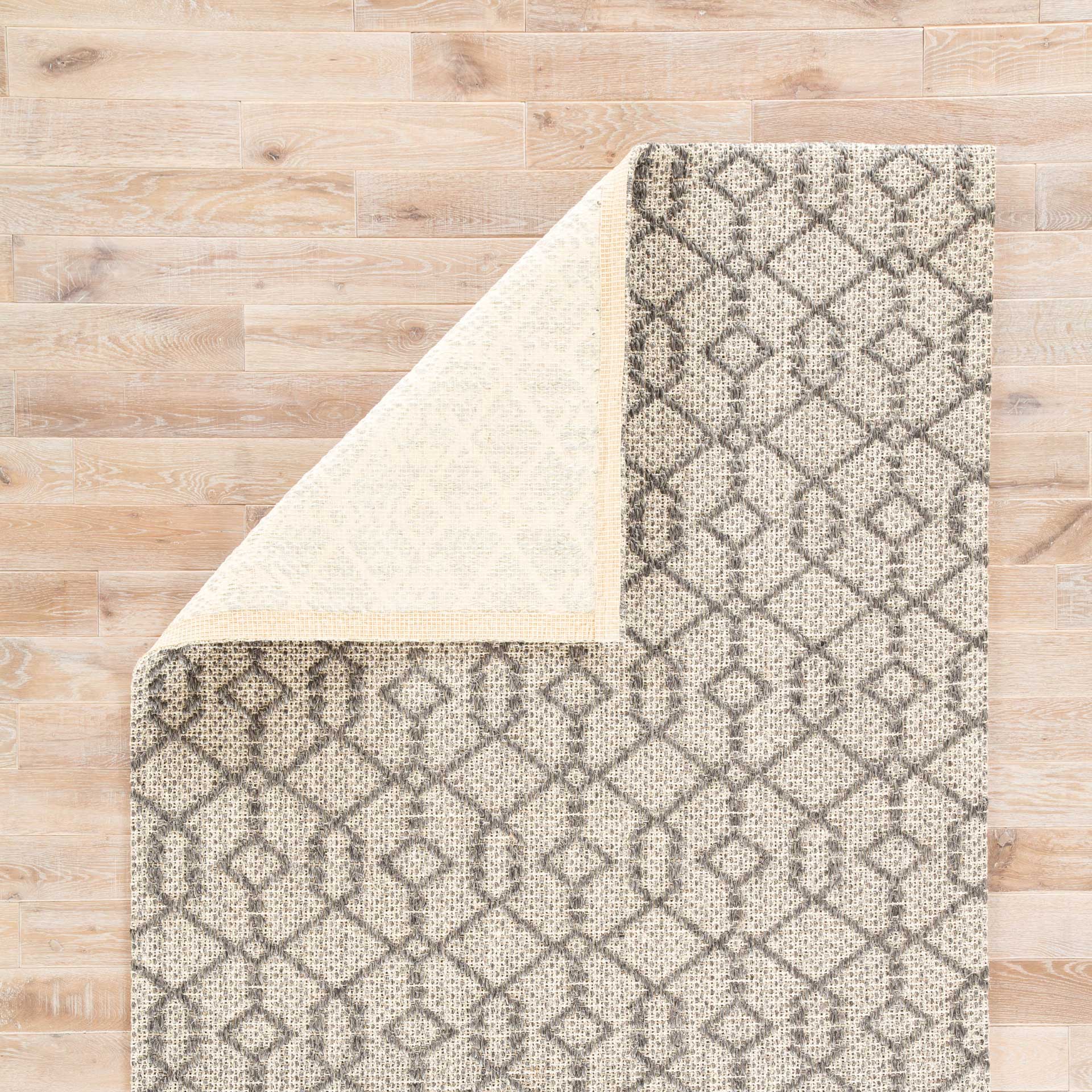 Subra Baza Gray Area Rug - Image 3