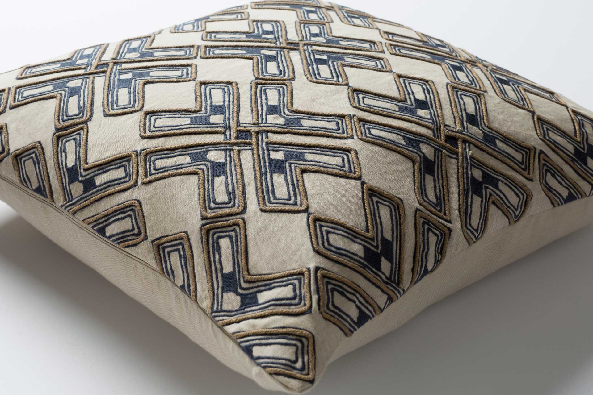 Sullivan Pillow Cream/Navy/Tan - Image 2