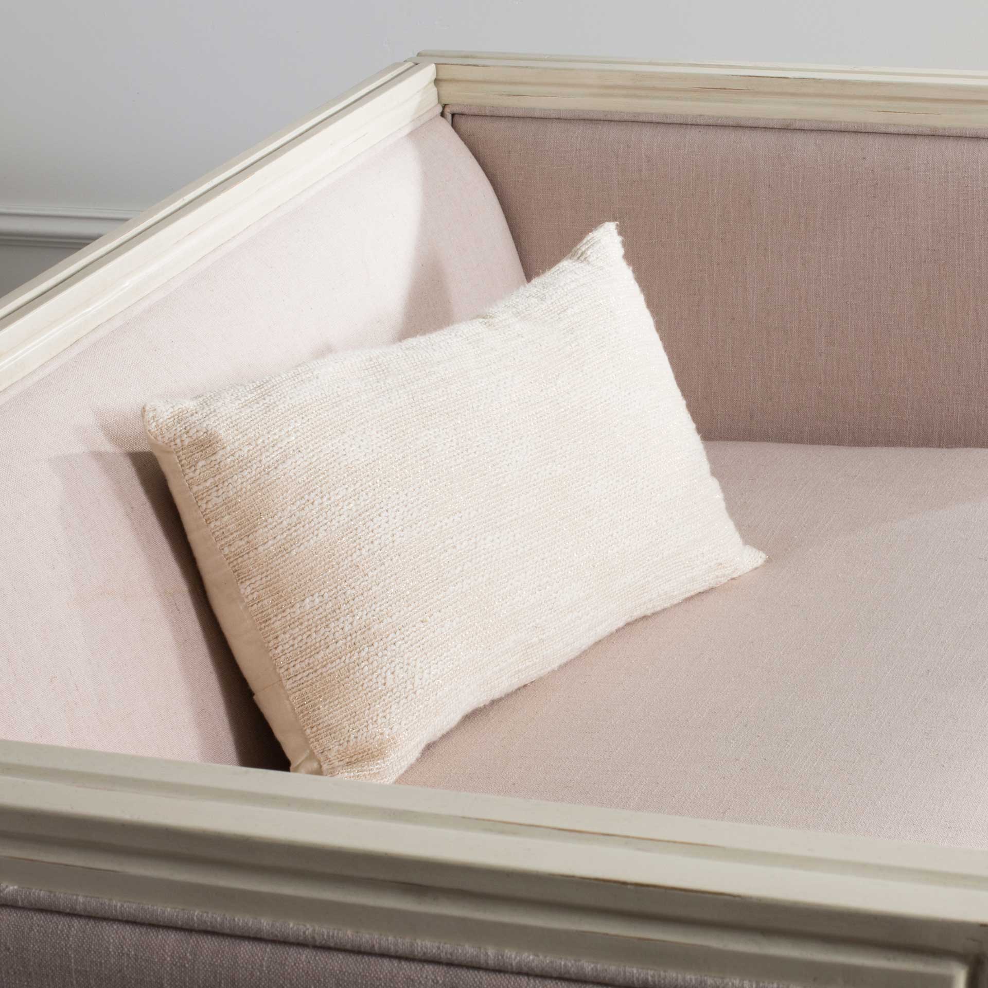 Sweet Pillow Golden/Cream - Image 3