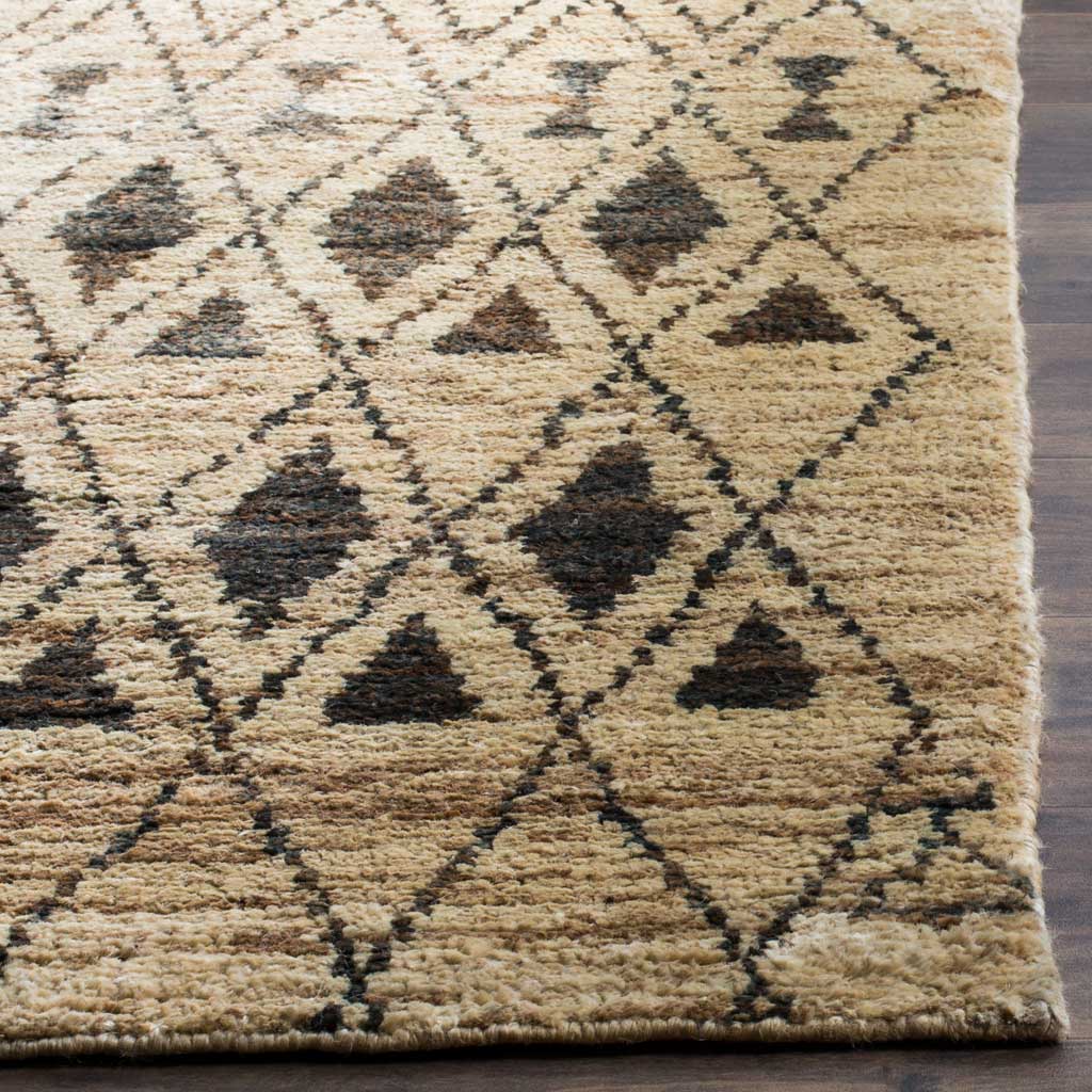 Tangier Ivory/Black Area Rug - Image 3