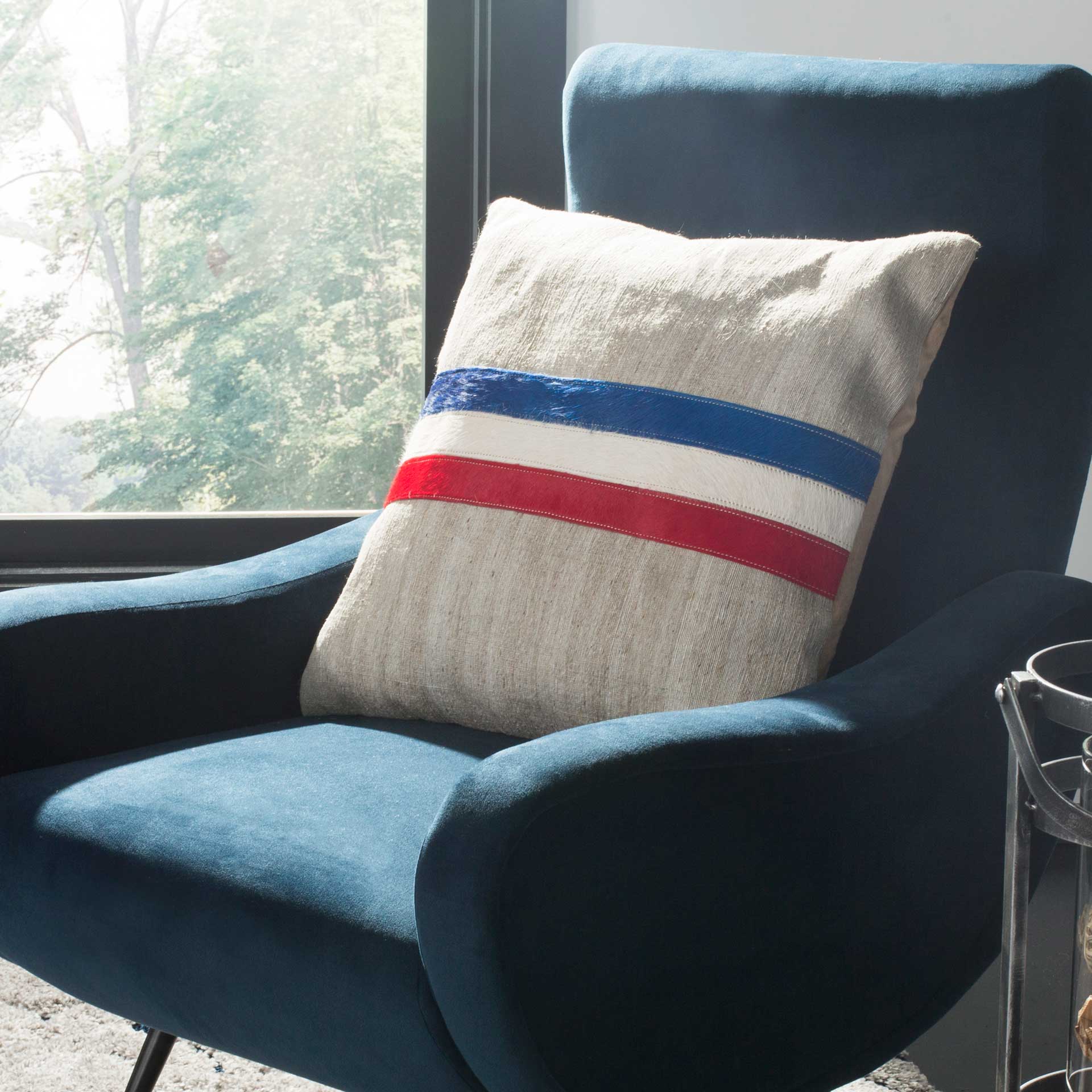 Tova Cowhide Pillow Gray/White/Red/Blue - Image 2