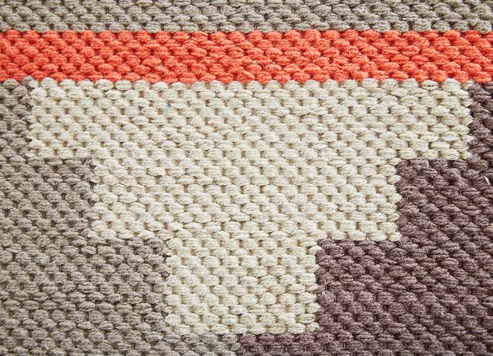 Traditions Made Modern Cotton Flat Weave Cusco Gray/Pink Area Rug - Image 4