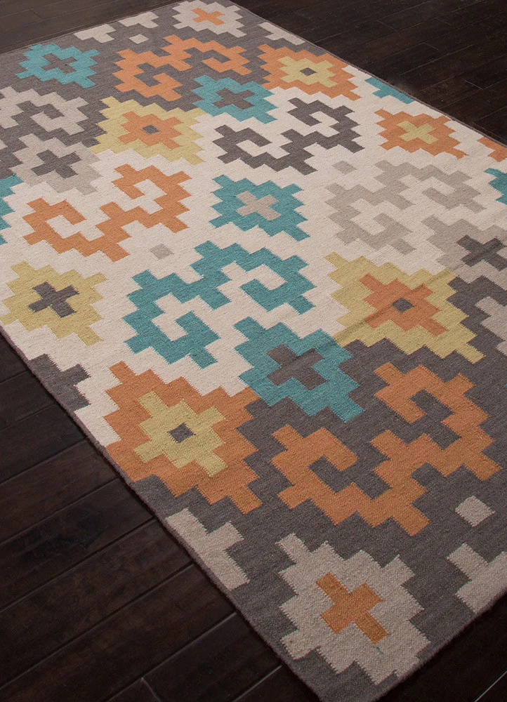 Traditions Prismic Oyster Gray/Pompus Area Rug - Image 2