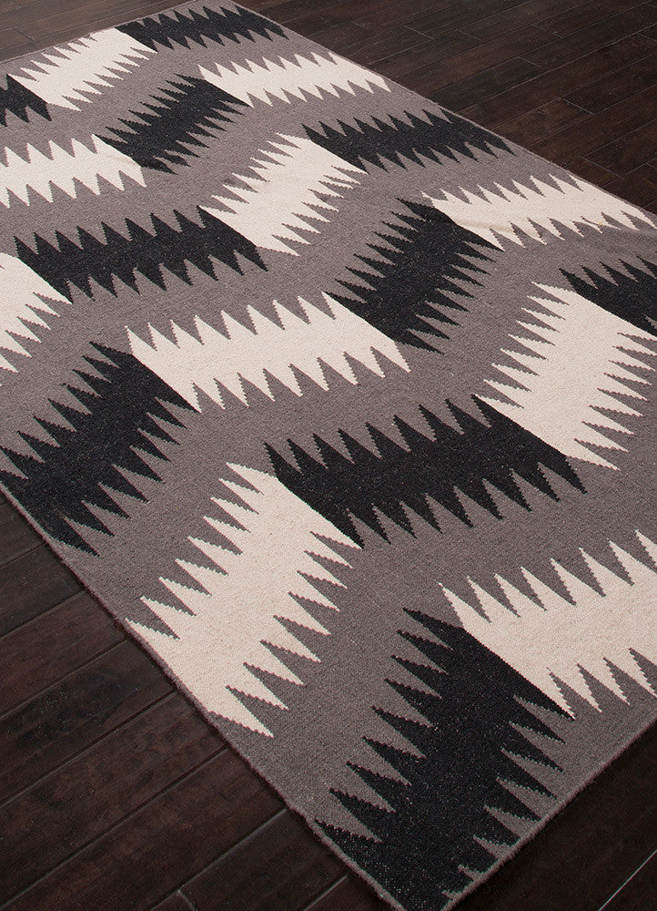 Traditions Toluca Charcoal Gray/Oyster Gray Area Rug - Image 2