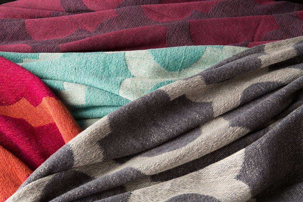 Trellis Geometric Gray Throw - Image 2