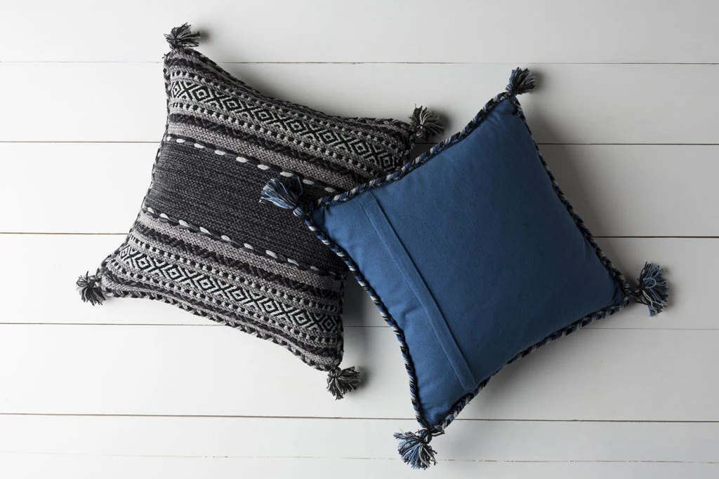 Trenza Cobalt/Navy Pillow - Image 3