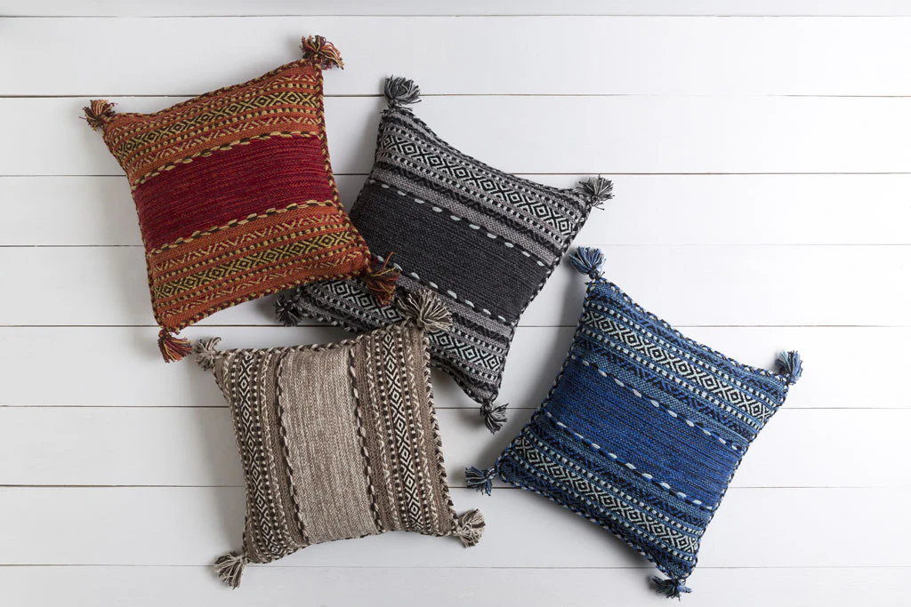 Trenza Taupe/Black Pillow - Image 2
