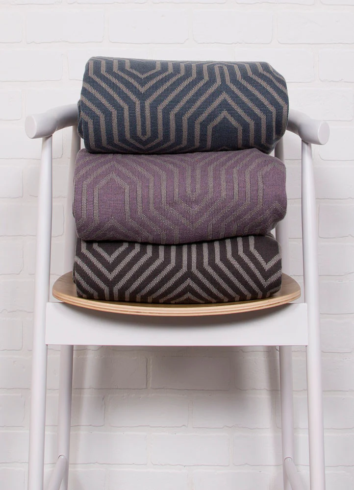 Trinity Castlerock/Neutral Gray Throw - Image 2