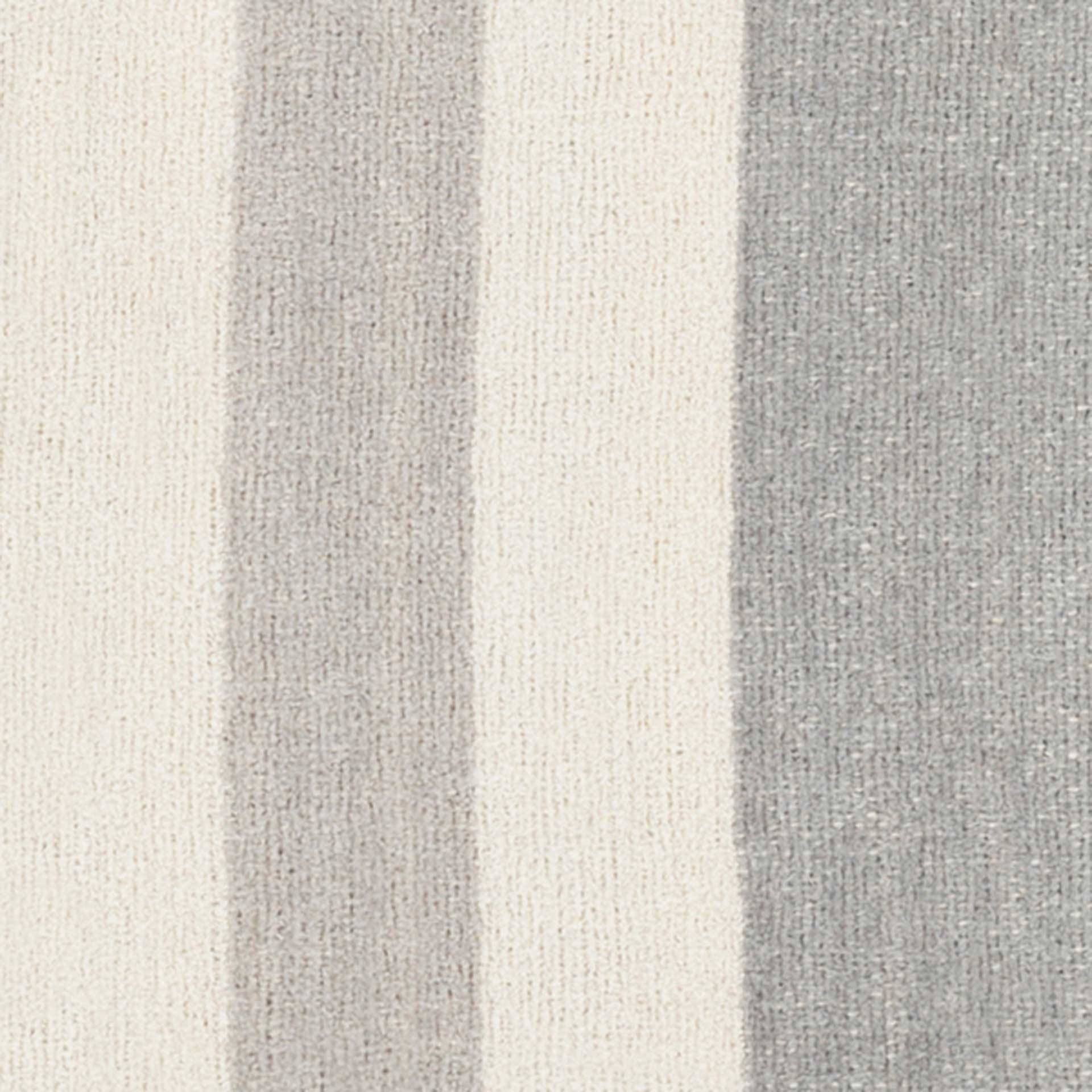 Trotsky Throw Medium Gray/Cream/Light Gray - Image 3