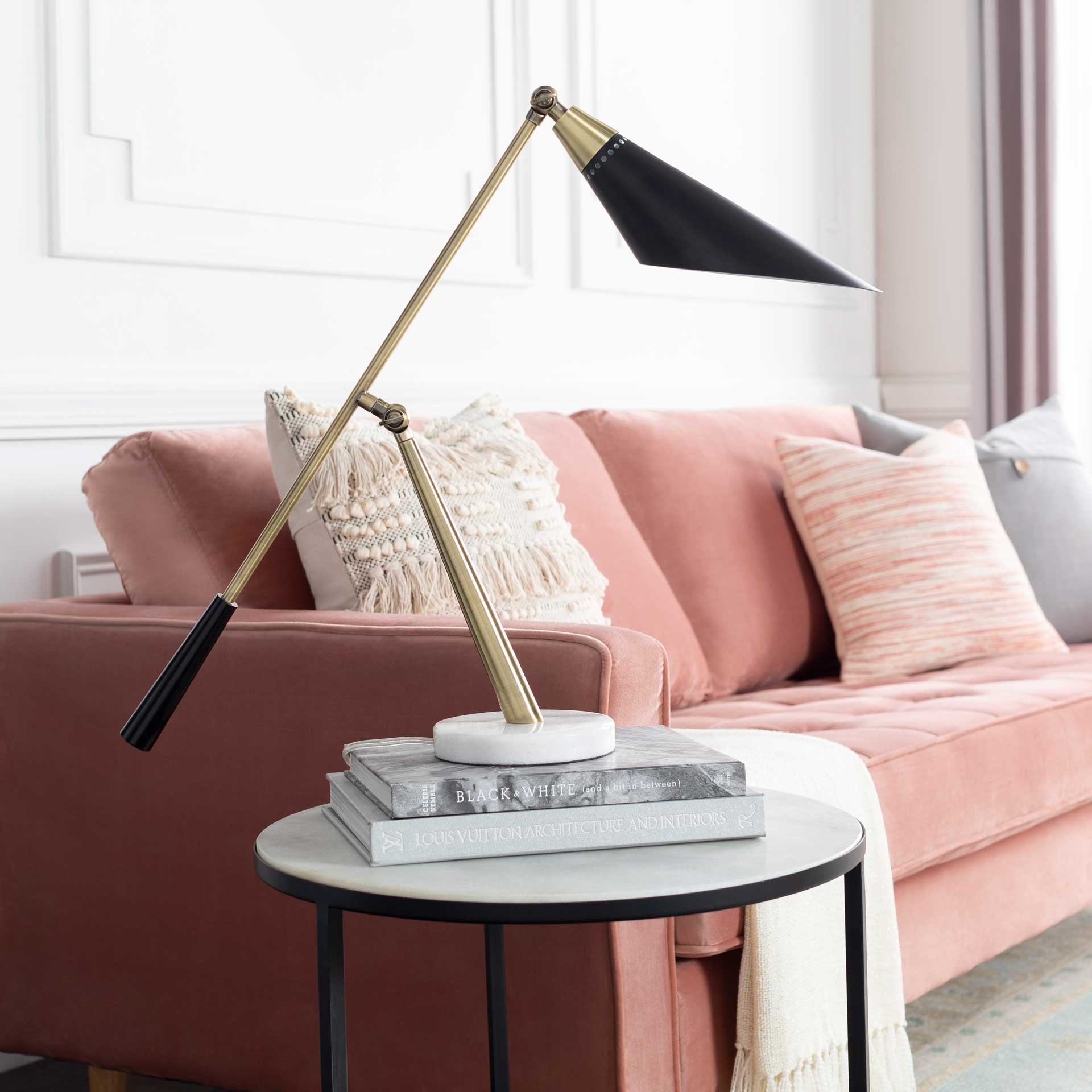 Tyree Table Lamp Black/Gold - Image 7
