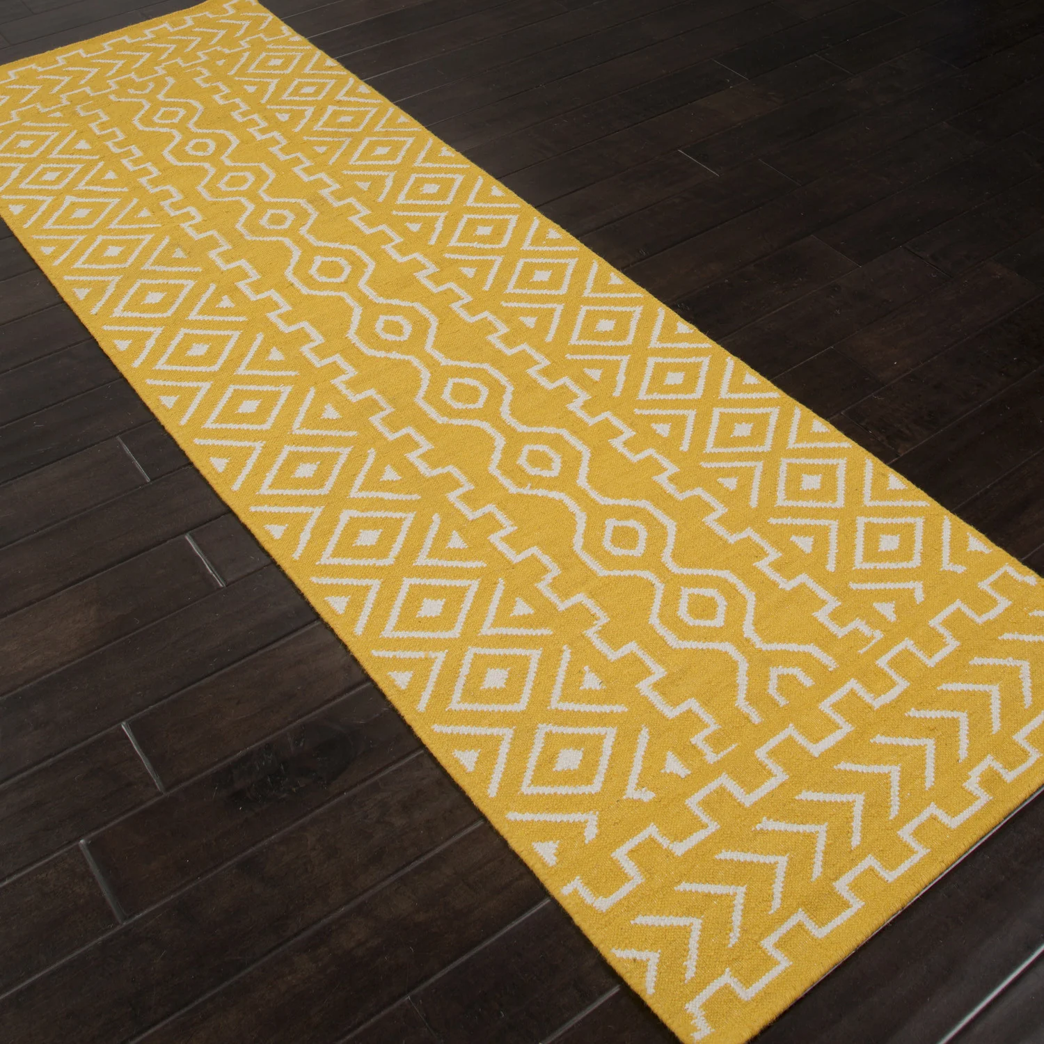 Urban Bungalow Doha Mango Runner Rug - Image 2