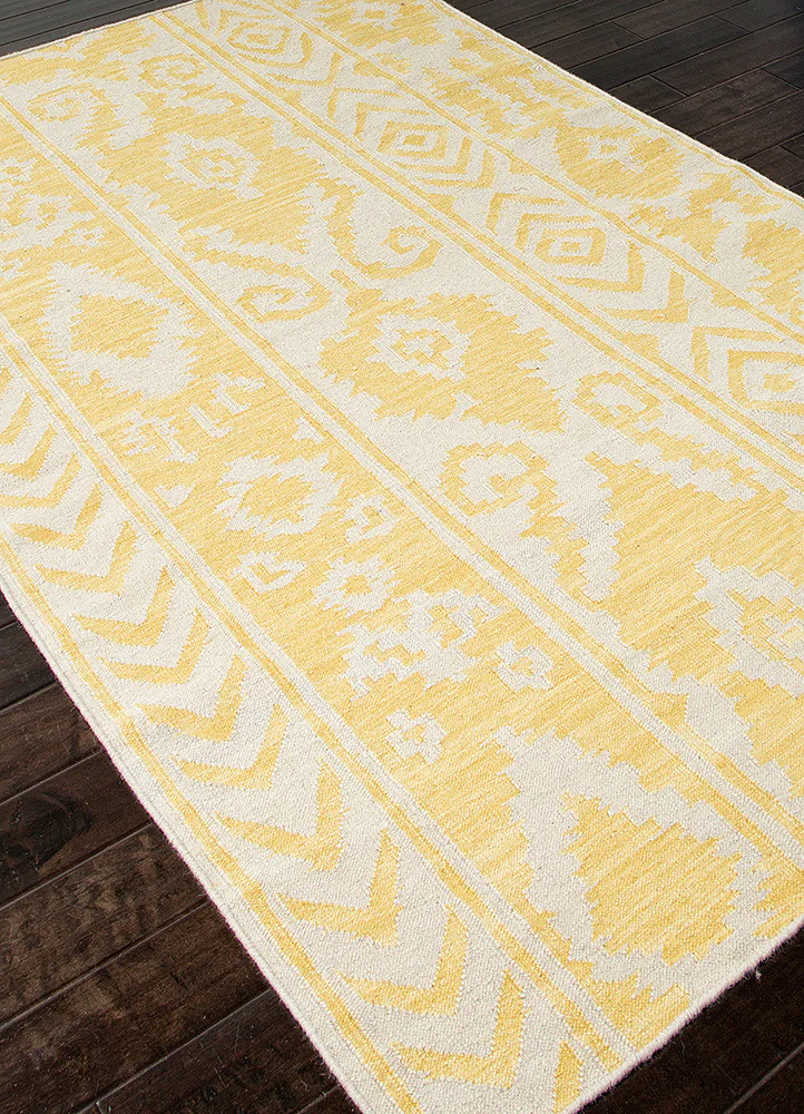 Urban Bungalow Farid White/Butter Area Rug - Image 2