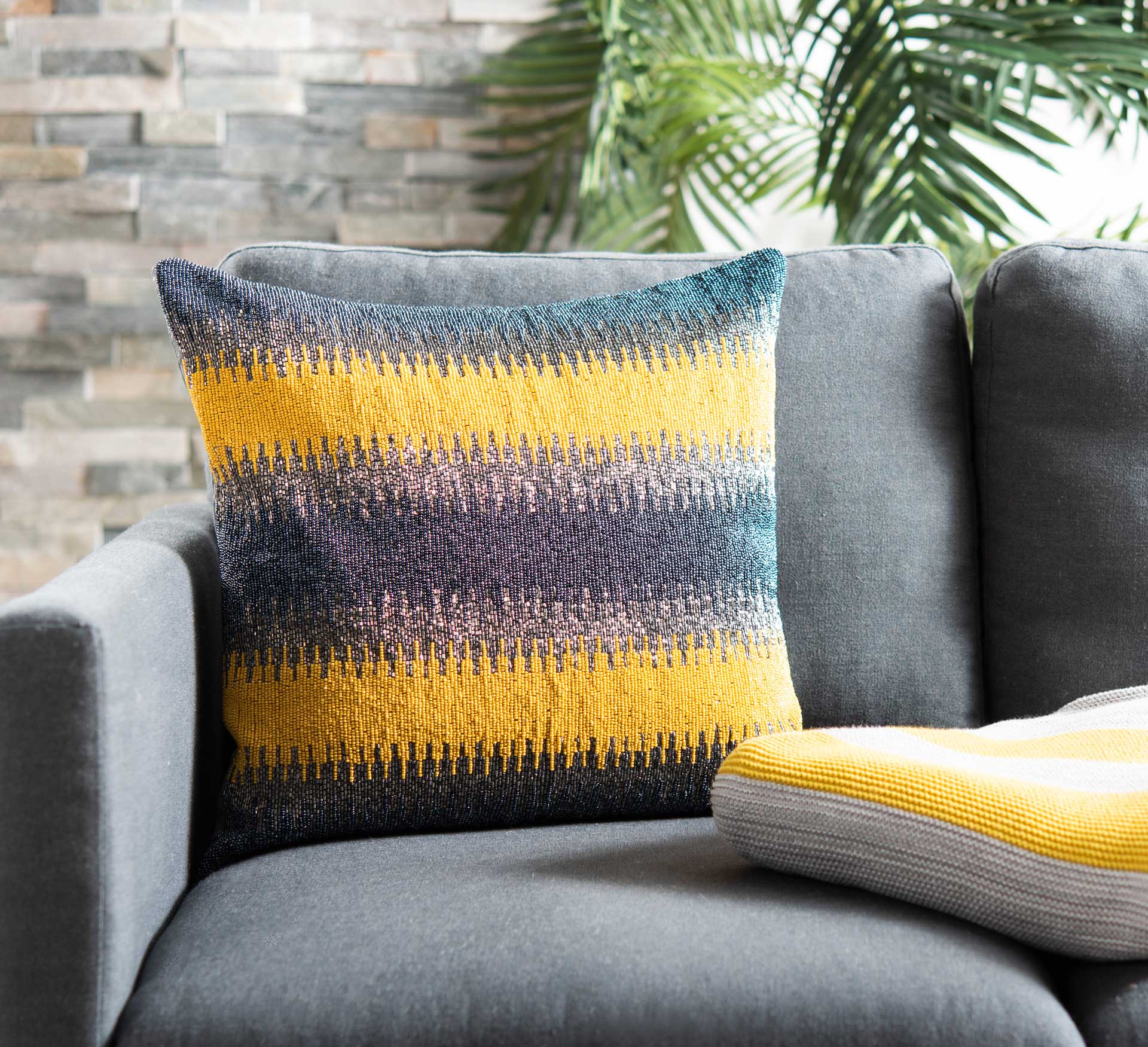Yahia Pillow Yellow/Gray - Image 3