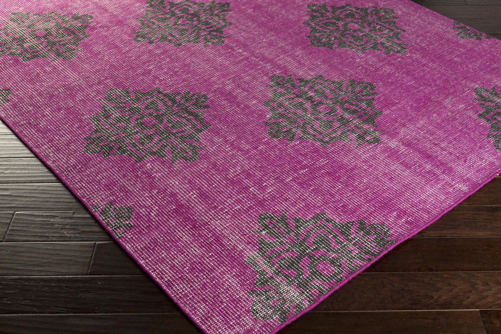 Zahra Magenta/Black Area Rug - Image 2