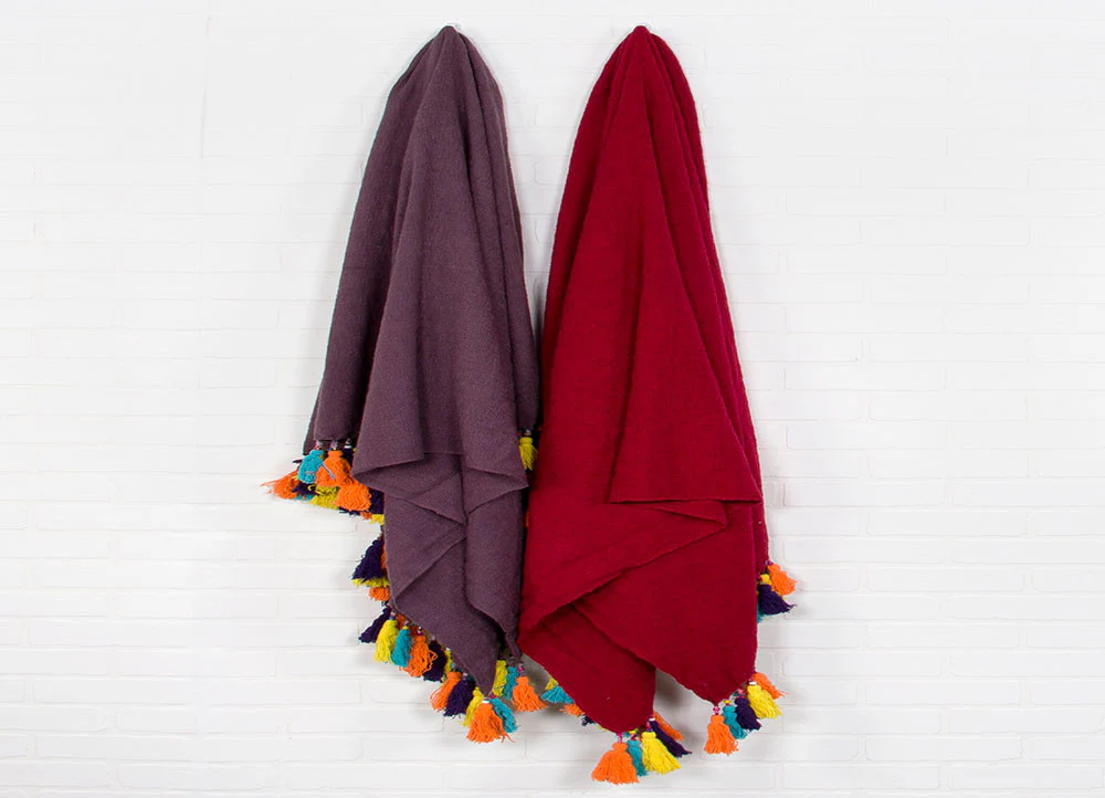 Zaire Crimson/Bird Of Paradise Throw - Image 3