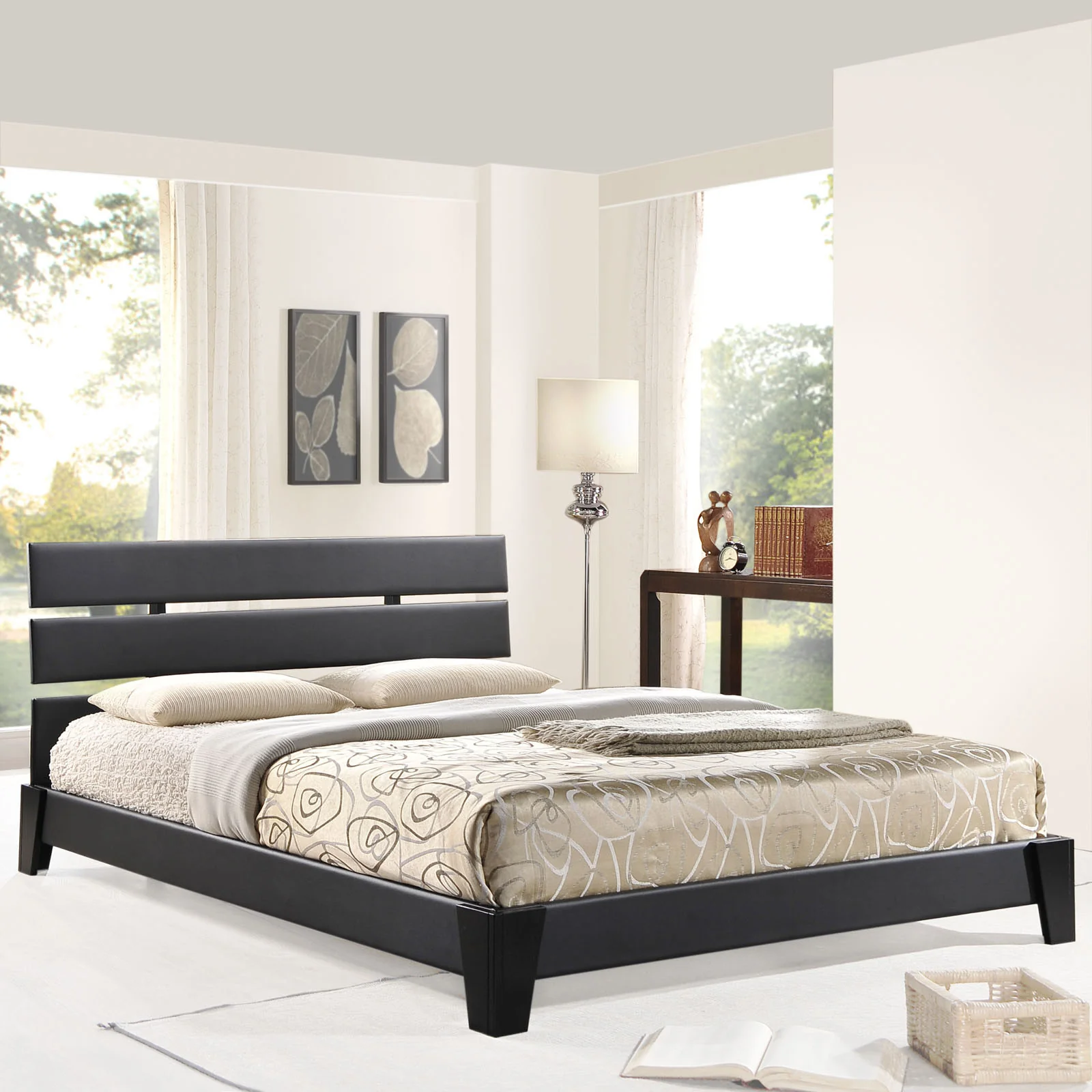 Zoar Queen Vinyl Bed Black - Image 3