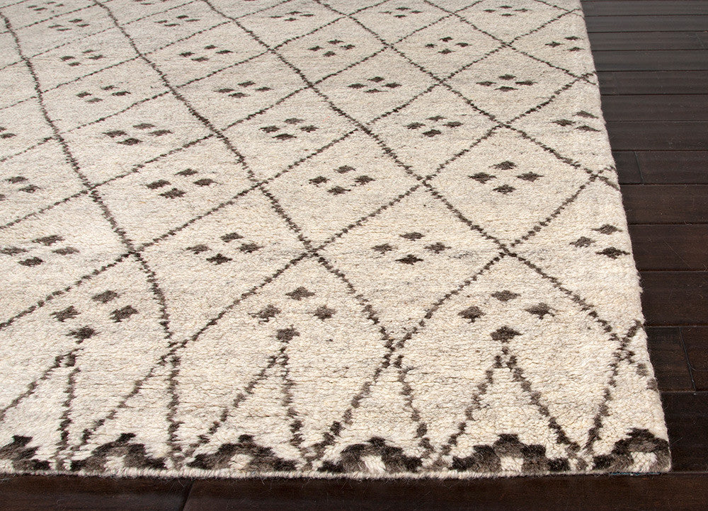 Zuri Zaire Oatmeal/Chocolate Chip Area Rug - Image 3