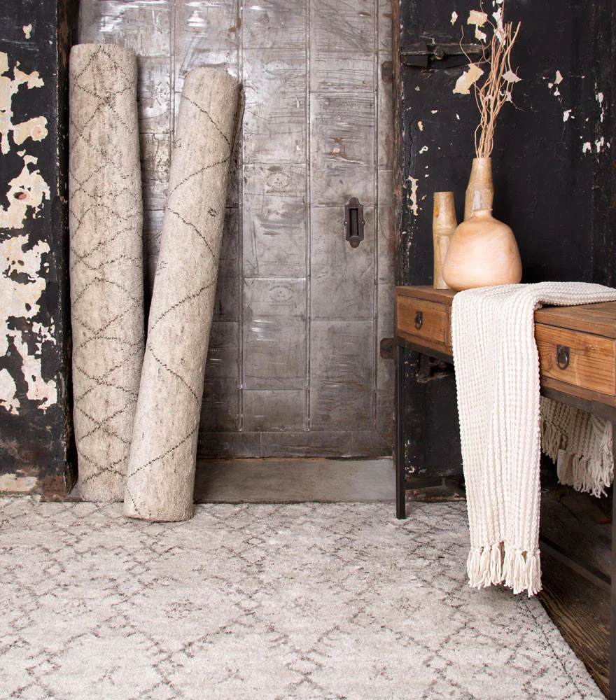Zuri Zola Turtledove/Walnut Area Rug - Image 4